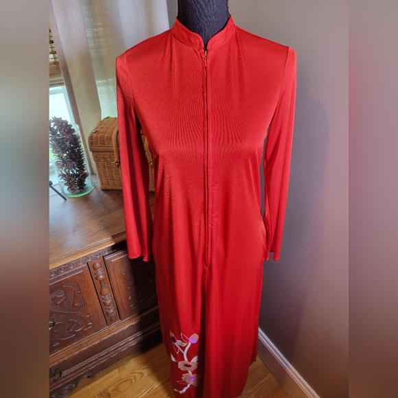 Ava Bergman Dresses Vintage 7s Ava Bergman Embroidered Flowers Zip